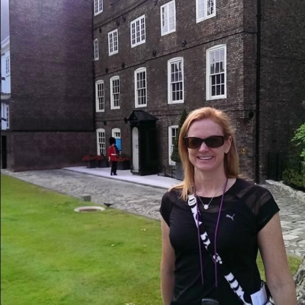 Meet your Posher, Jennifer